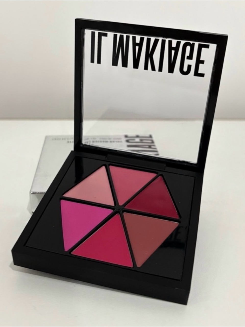 IL MAKIAGE Six-Shade Lip Palette